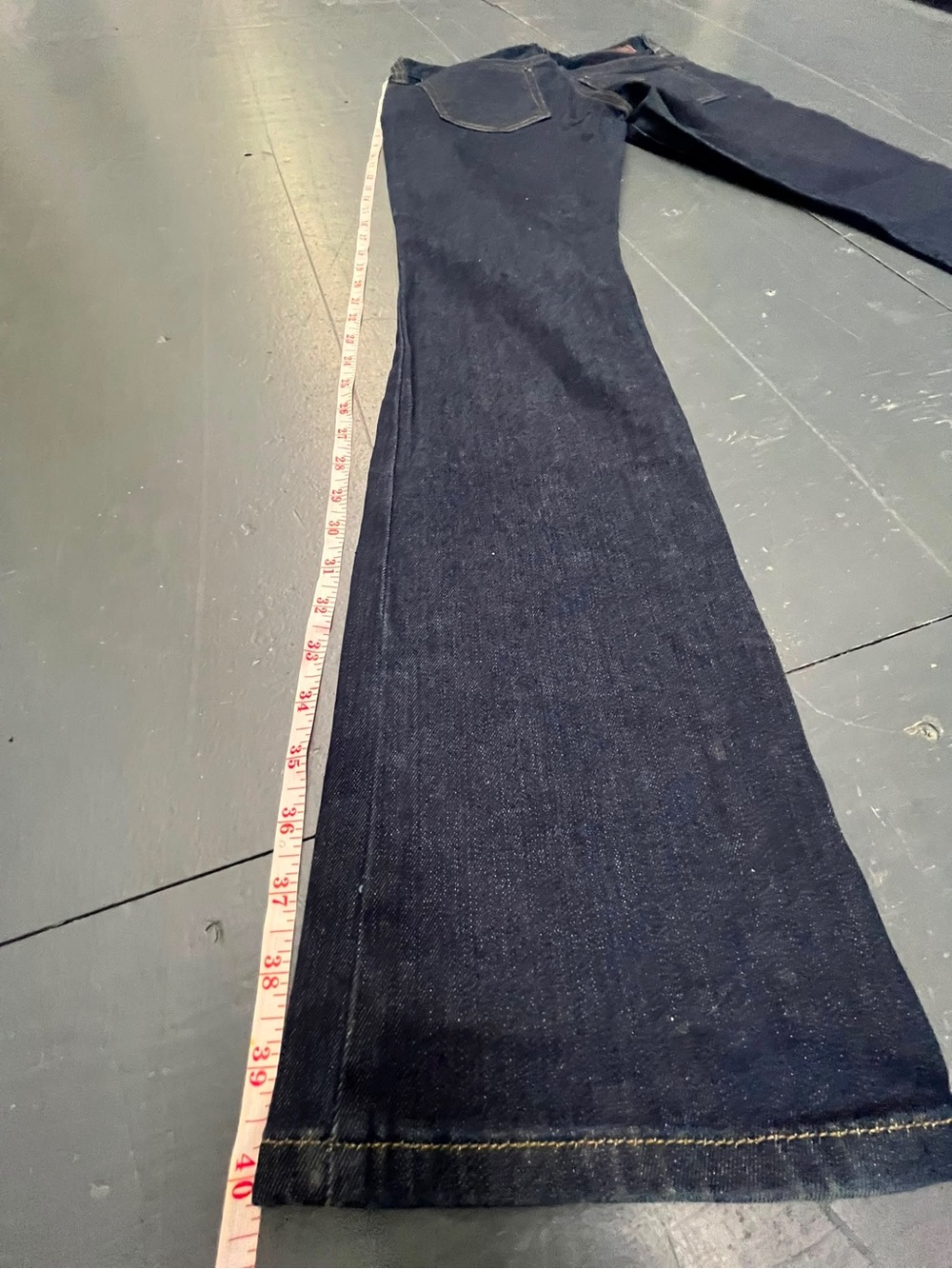 Guess Daredevil Bootcut Low Rise Dark Wash Jeans Size 26 - Picture 9 of 10